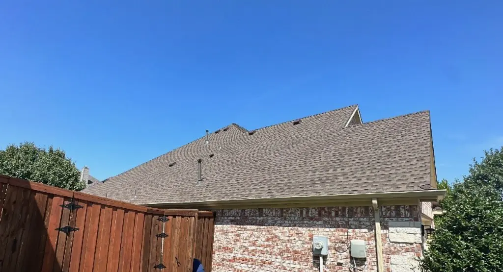 Completed roof replacement project in Heath